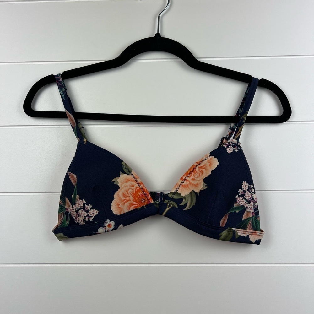 Triangle bikini top